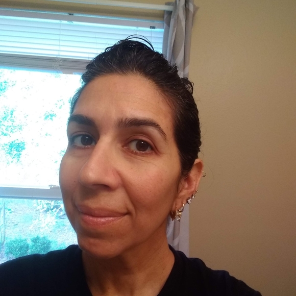 Meet your Posher, Rene - Picture 2 of 2